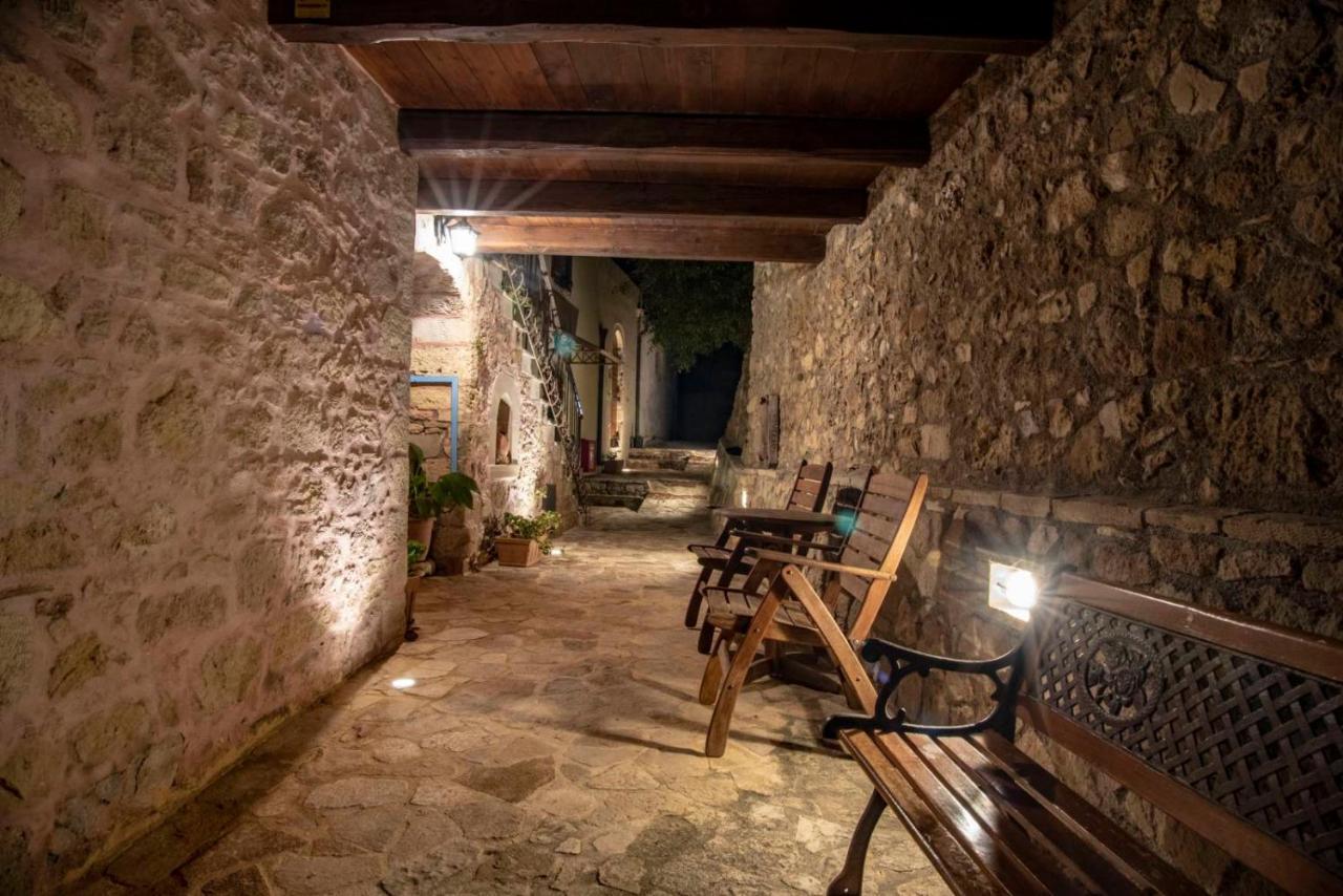 Stamatogiannis Traditional Apartments Kaliviani Luaran gambar